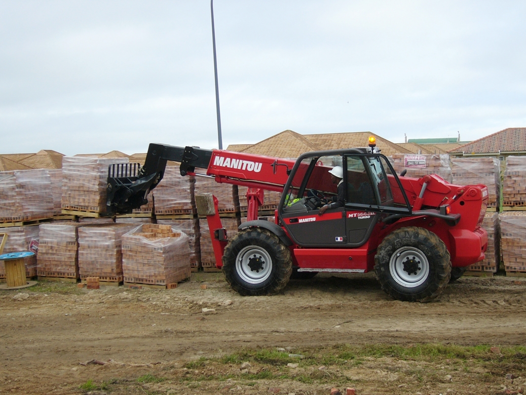 Chariot télescopique 14M MANITOU