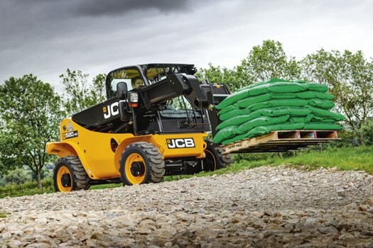 Chariot télescopique 4M JCB