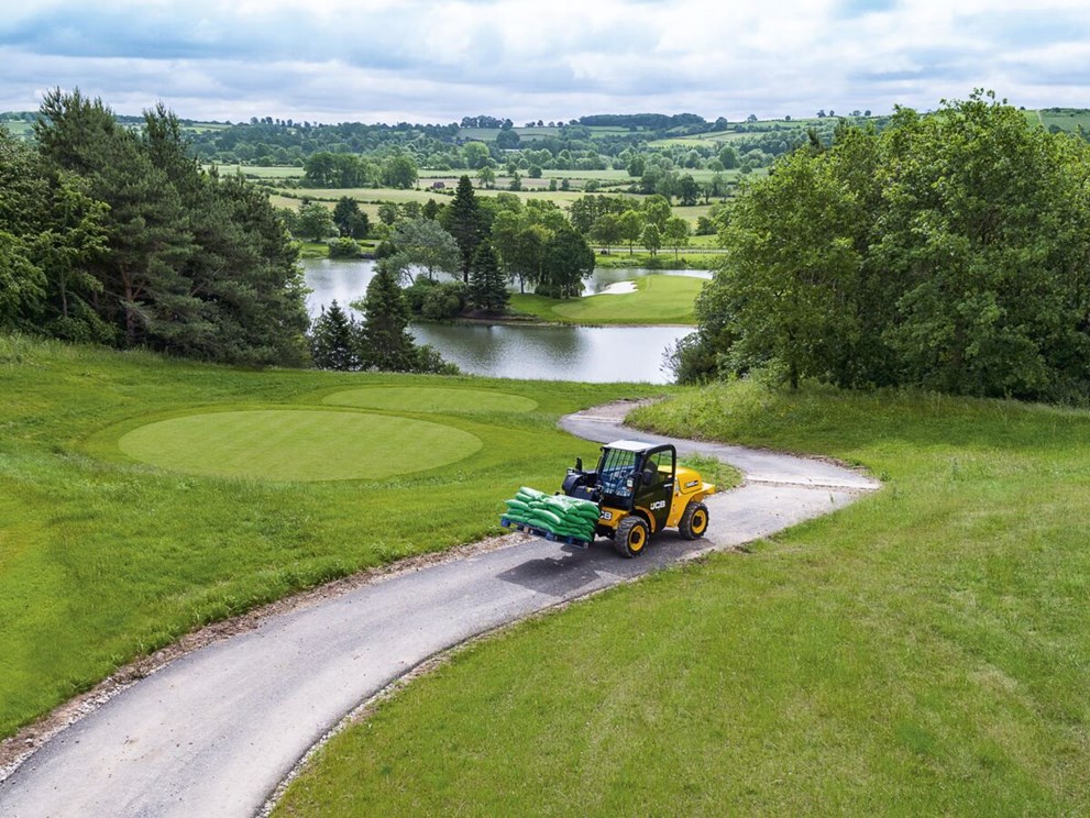 Chariot télescopique 4M JCB